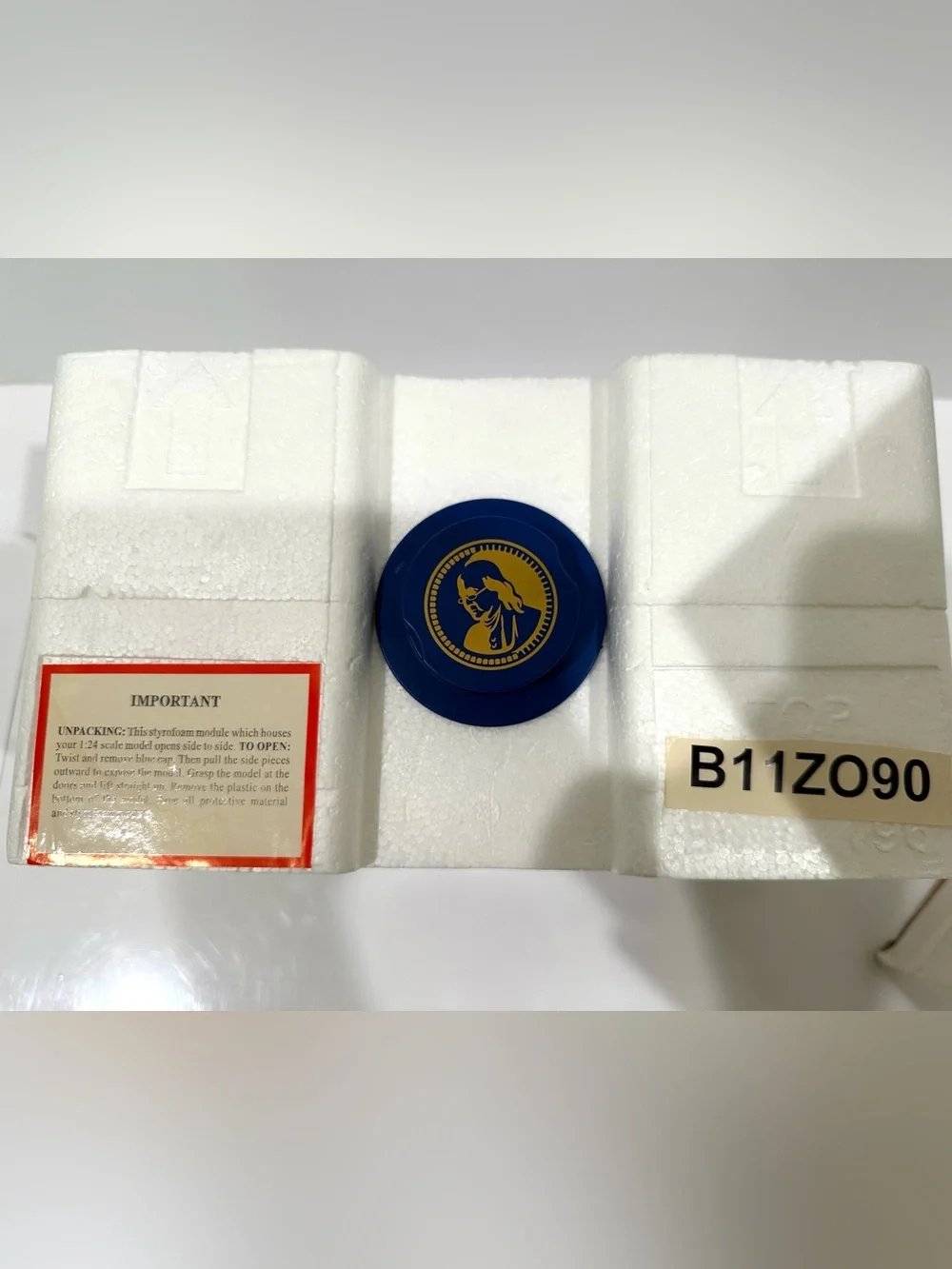 NIB Franklin Mint 2000 Limited Edition Volkswagen New Y2K Beetle Yellow 1:24